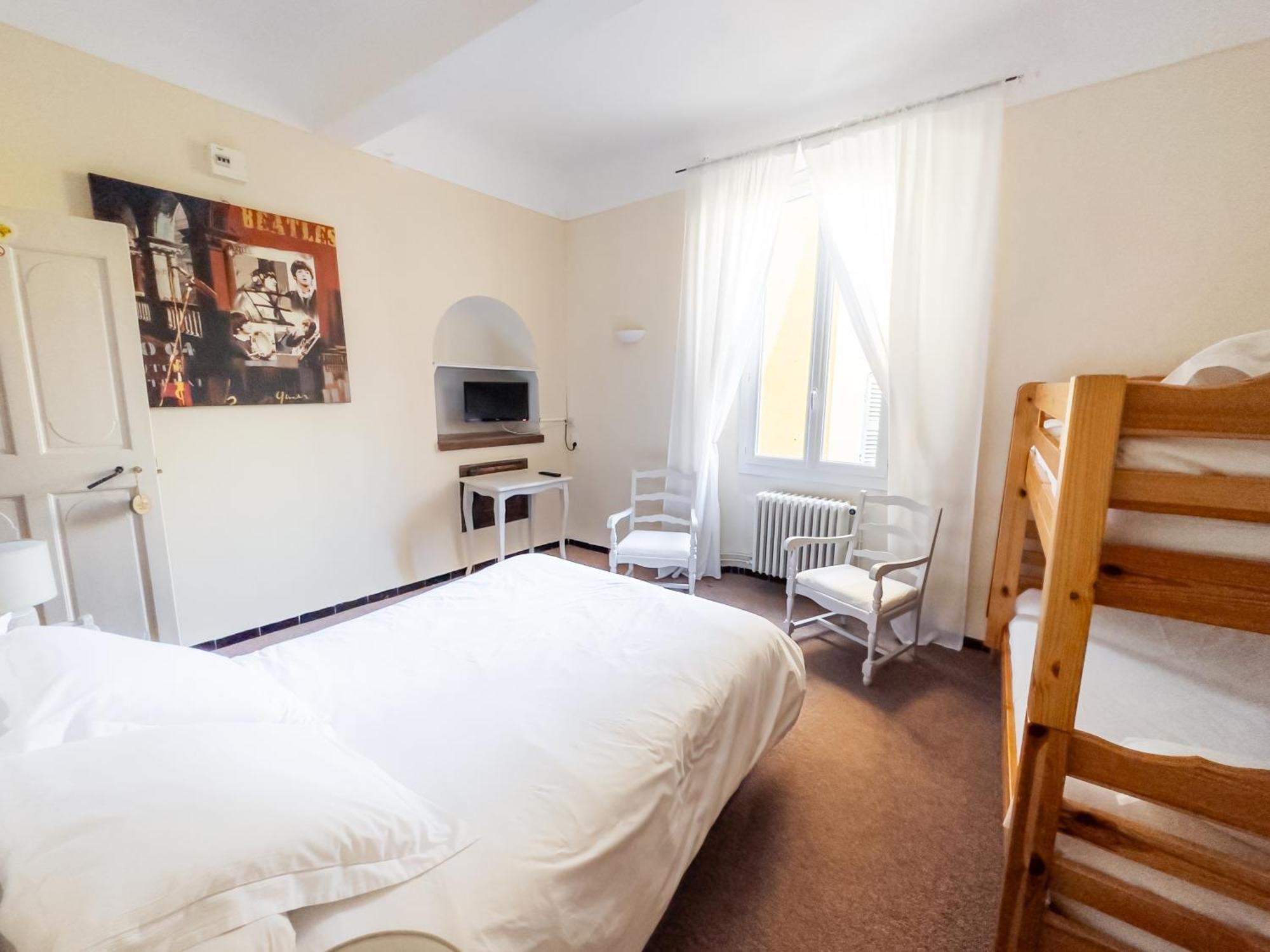 Auberge De La Tour Aups Buitenkant foto