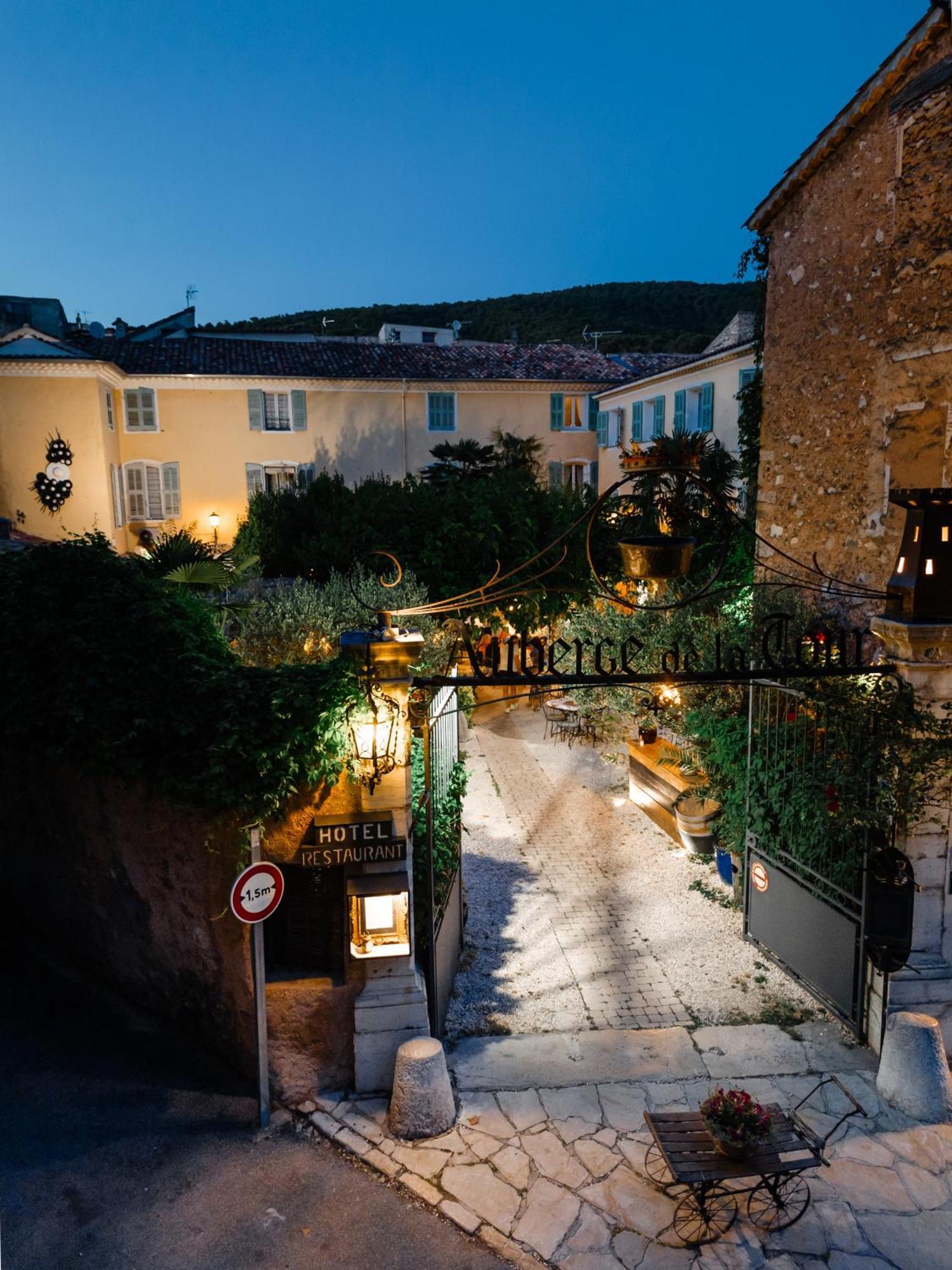 Auberge De La Tour Aups Buitenkant foto